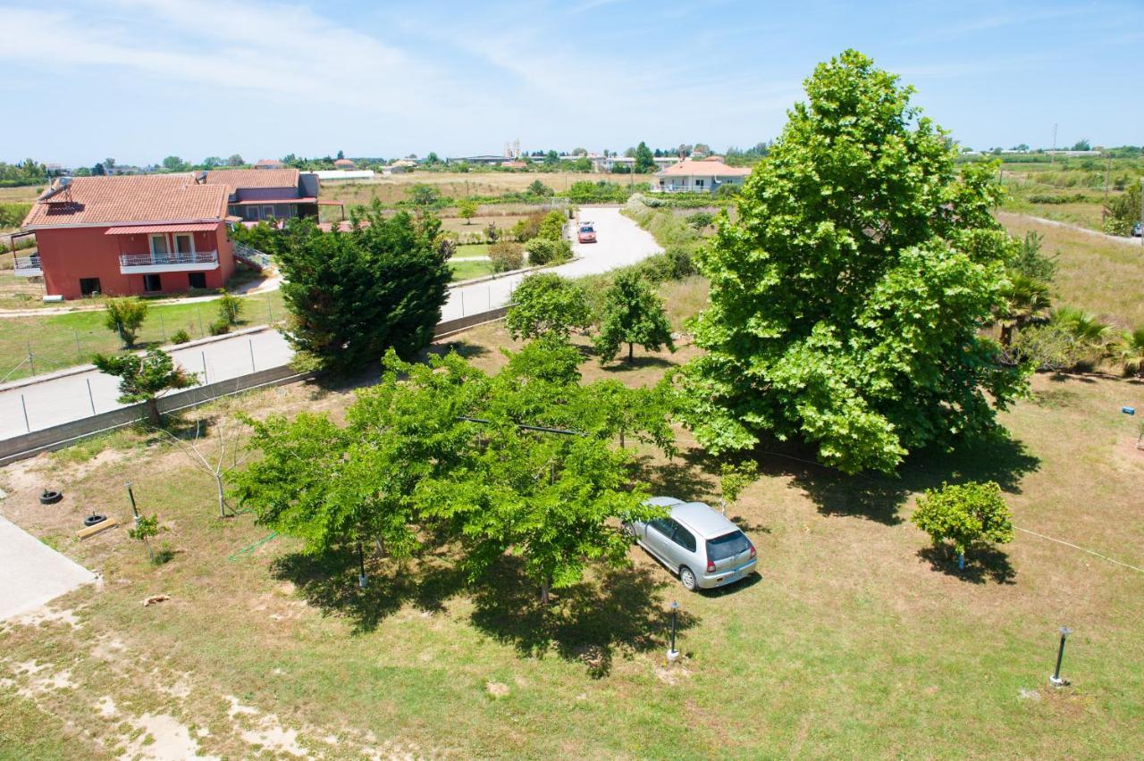 Olives Estate Apartments Grande Preveza Eksteriør billede